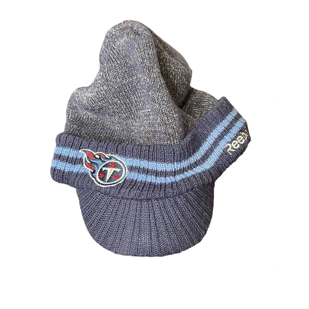 NFL Reebok On Field Men's Toby Winter Hat Titans Cap Blue One Size‎